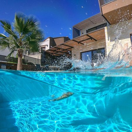 Almi-Cove Hilltop Villas Алмірида Екстер'єр фото