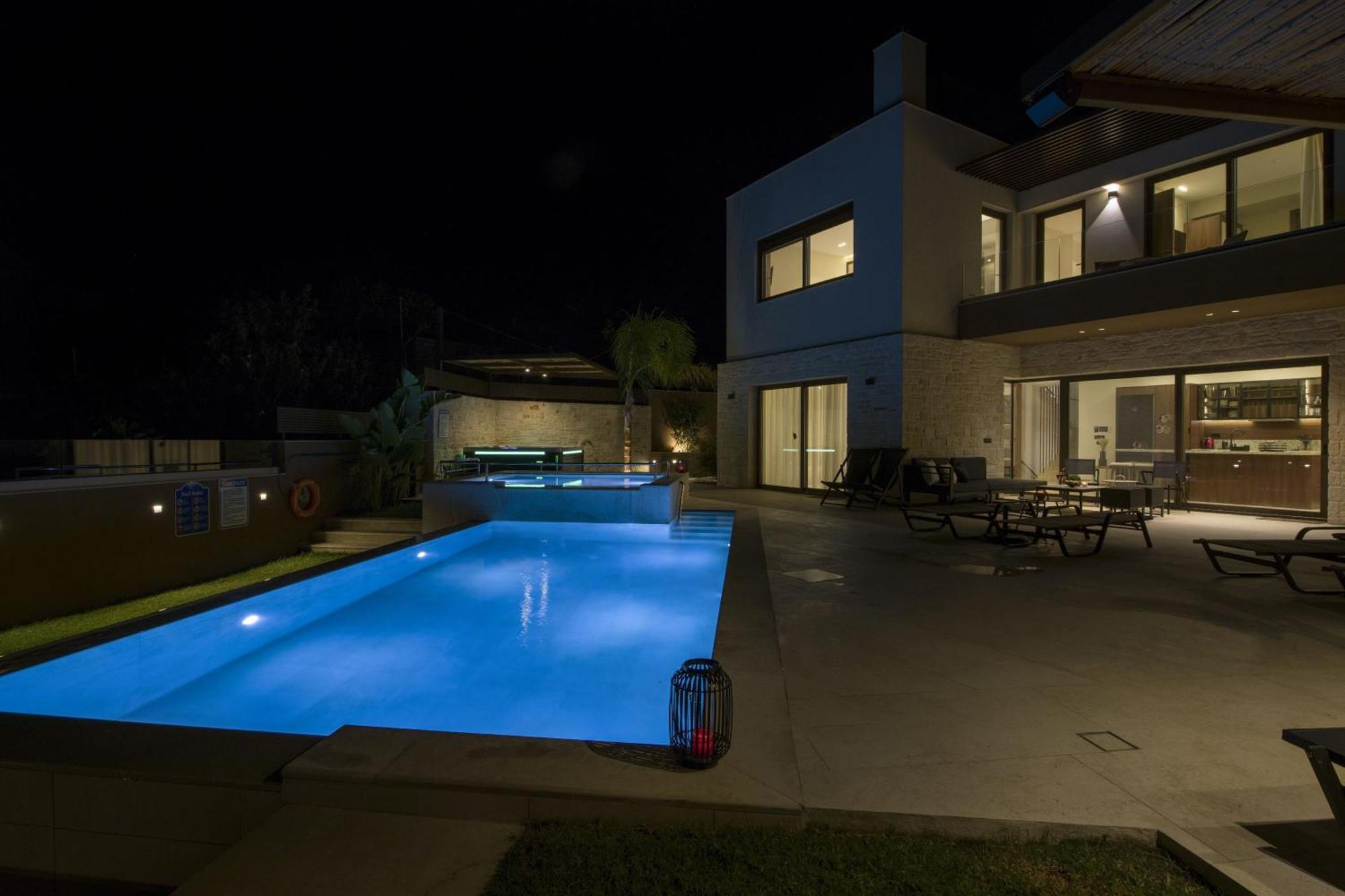 Almi-Cove Hilltop Villas Алмірида Екстер'єр фото
